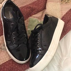 Platform sneaker
